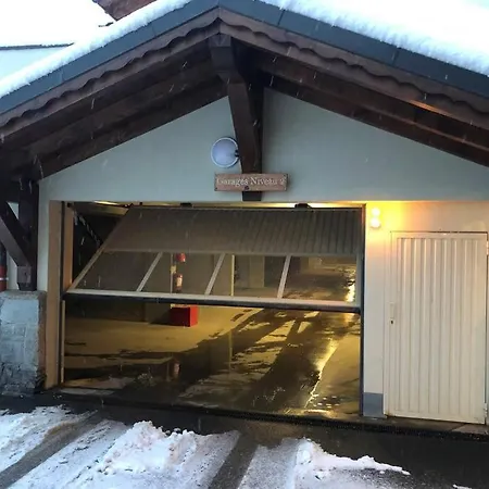 Superbe Cosy, Piscine Terrasse, Ascenseur. Cohennoz